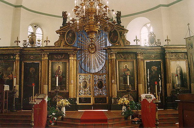 Иконостас в православном храме в Бад Наухайме